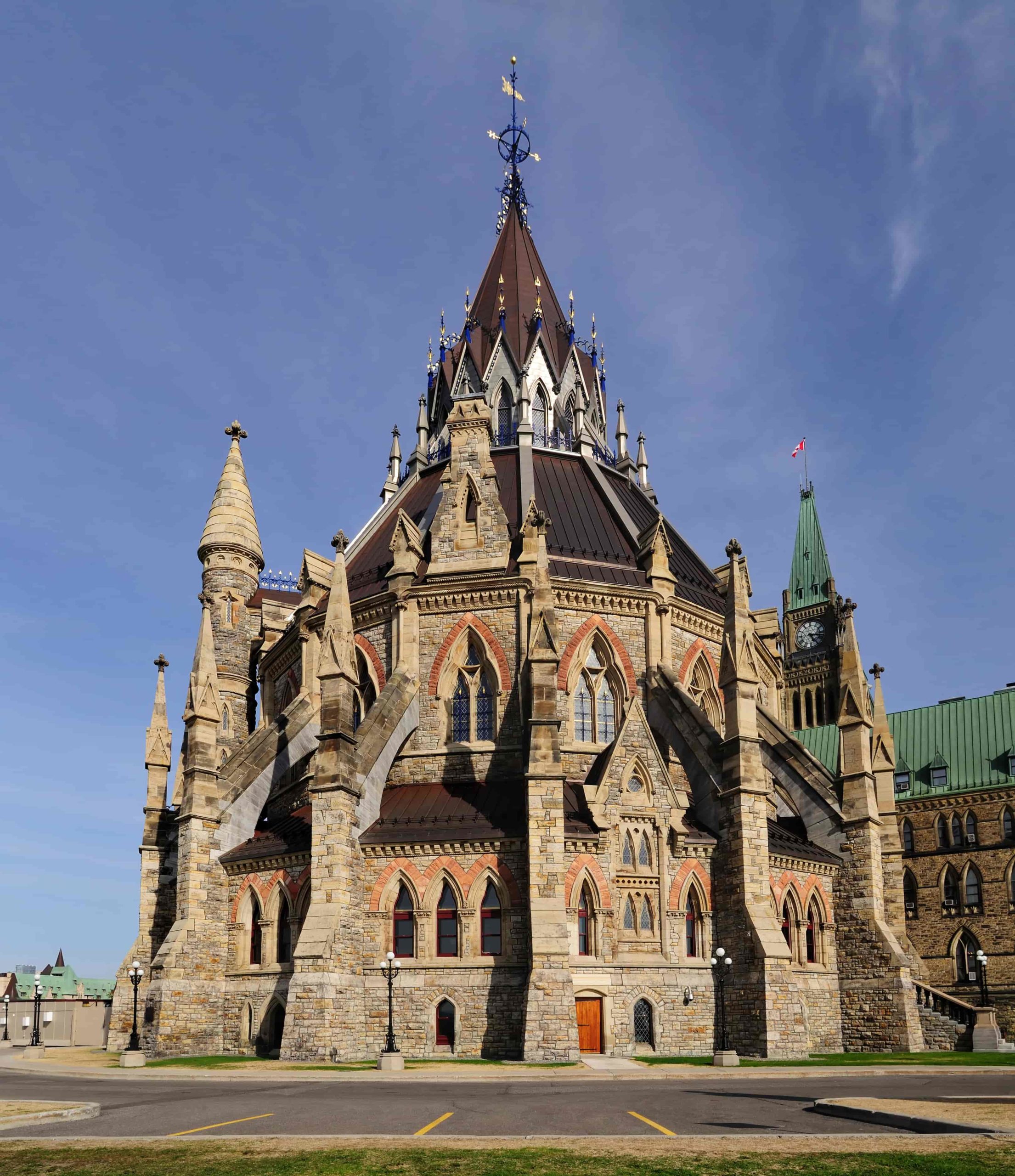 Conoces OTTAWA en Canadá?: La Colina del parlamento en Canadá