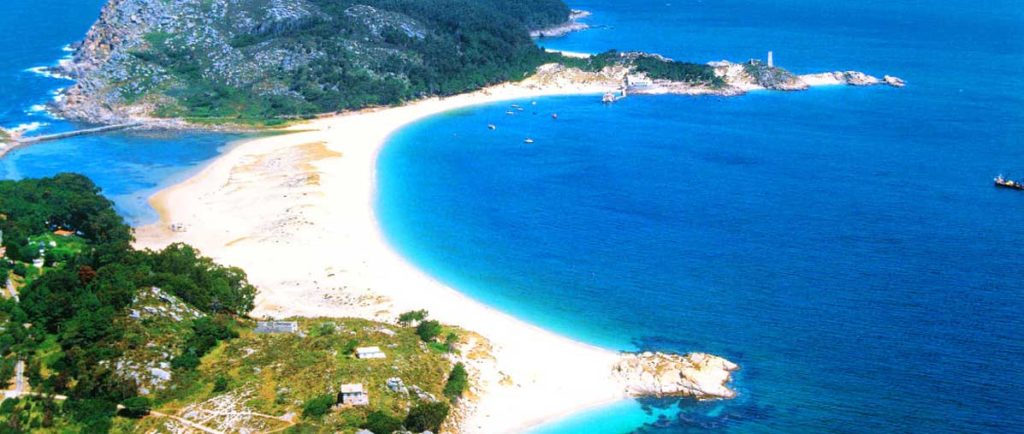 Top Playas más bonitas de España: Playa de Rodas 