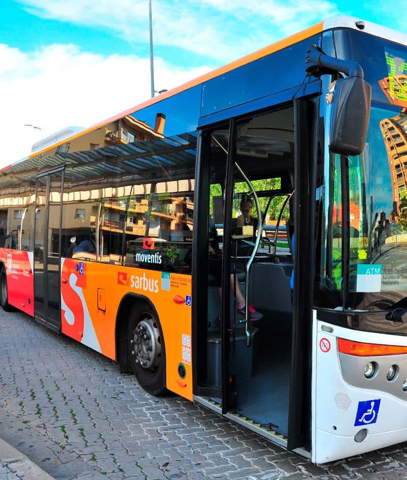 Ofertas de Hoteles en la Costa Dorada: Autobús para llegar a la Costa Dorada