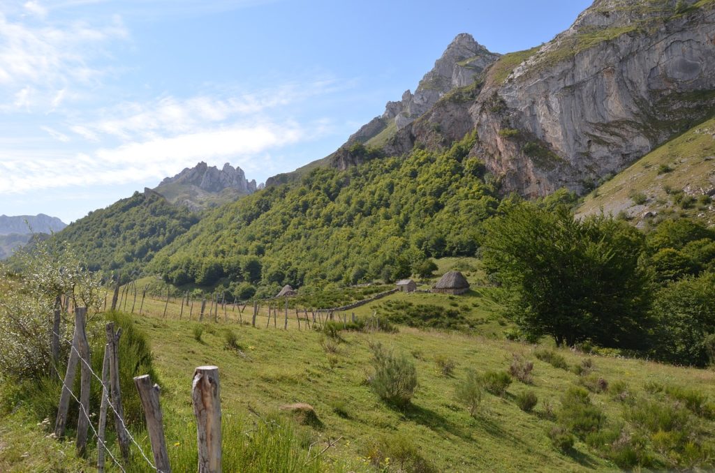 Los mejores sitios para visitar en otoño en España: Parque Natural de Somiedo en Asturias