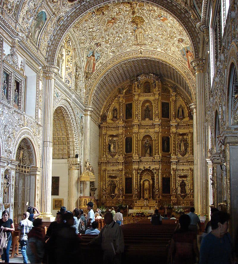 Lugares históricos emblemáticos de México: Interior Templo de Santo Domingo de Guzmán Oaxaca 